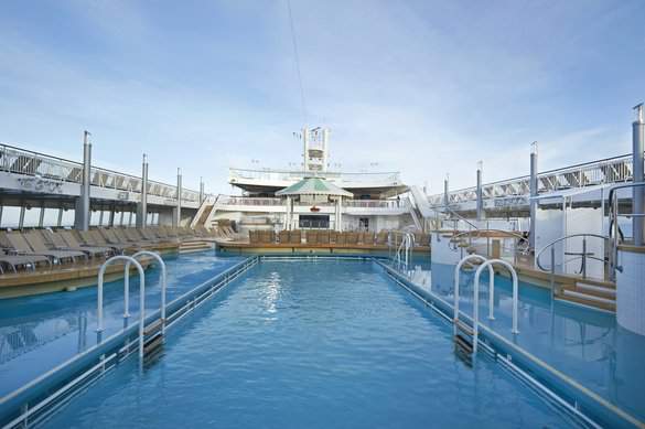 NCL Norwegian Jade Pool 2.jpeg